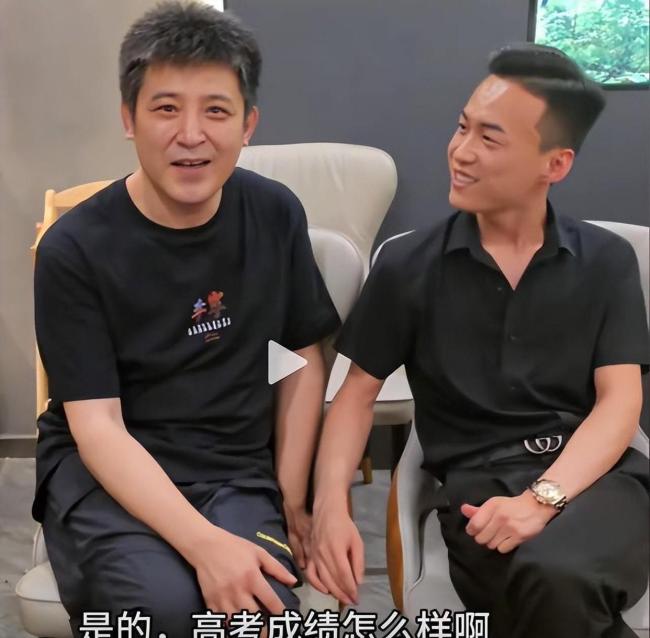 孙涛透露孩子高考成绩 笑容满面称“我的骄傲”